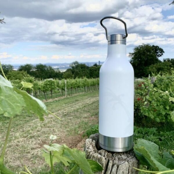 handle-bottle-white