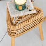 stool-triangle-rattan-natural-hocker