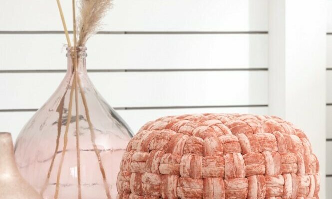 chrochted-stool-textil-rosa-orange