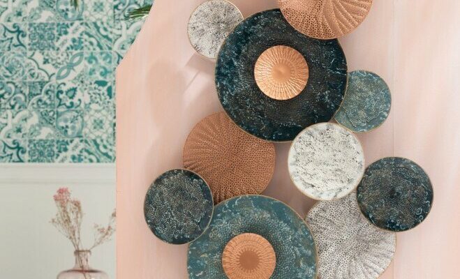 13997-A wall-decoration-circles-holes-metal