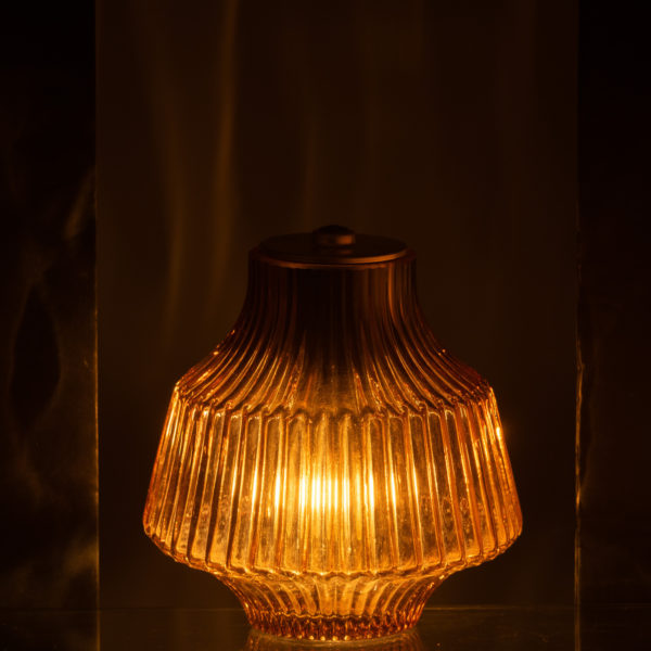 lampe-led-alice-gerillt-glas-amber1-600x600